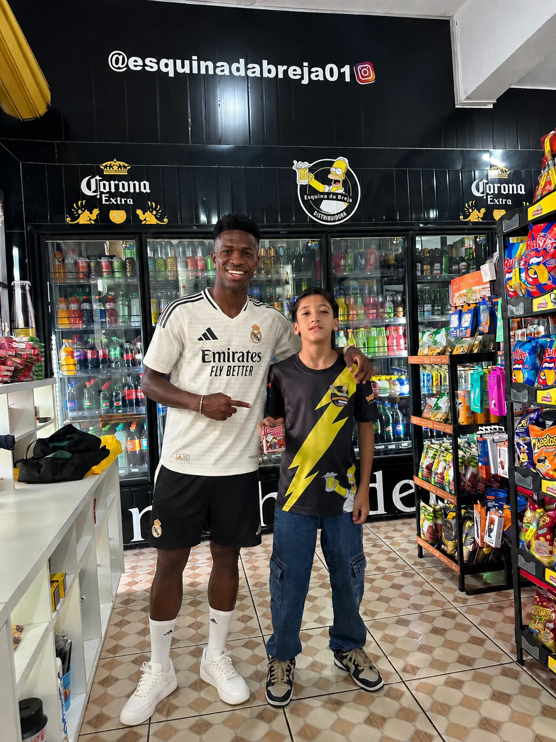 Foto das câmaras frias / bebidas geladas